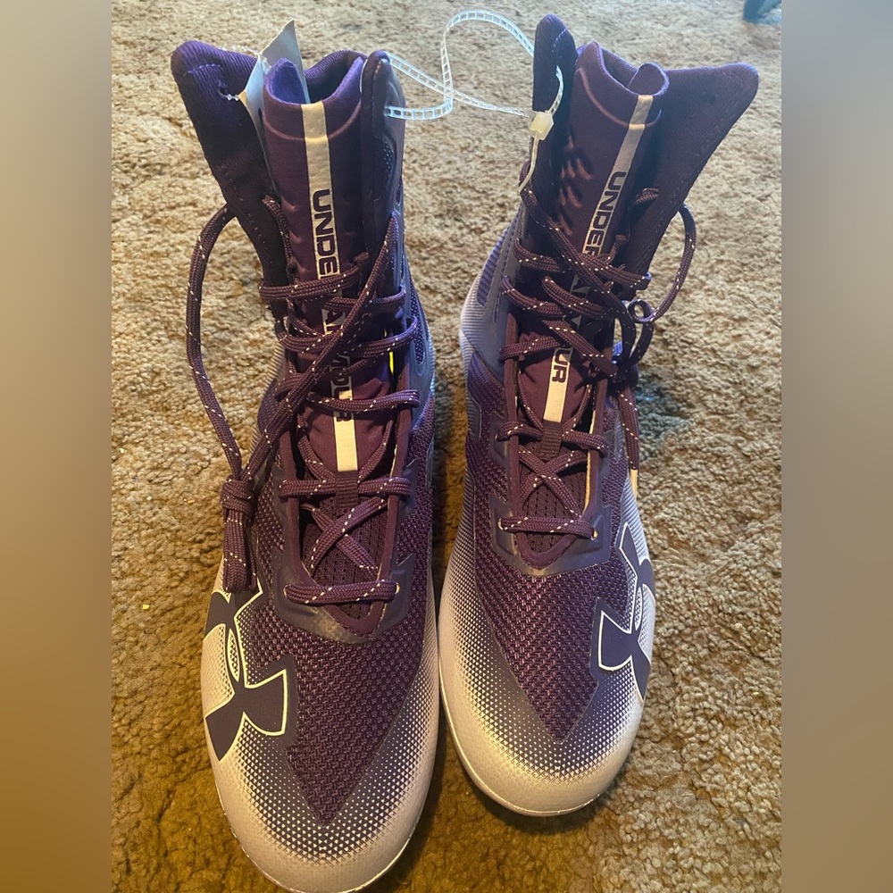 Men’s cleats